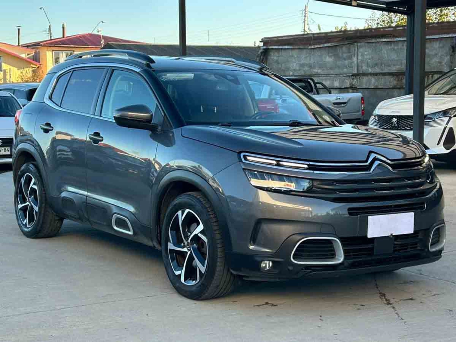 CITROEN C5 AIRCROSS 1.6 AUT 2021 - Foto 3 de 16