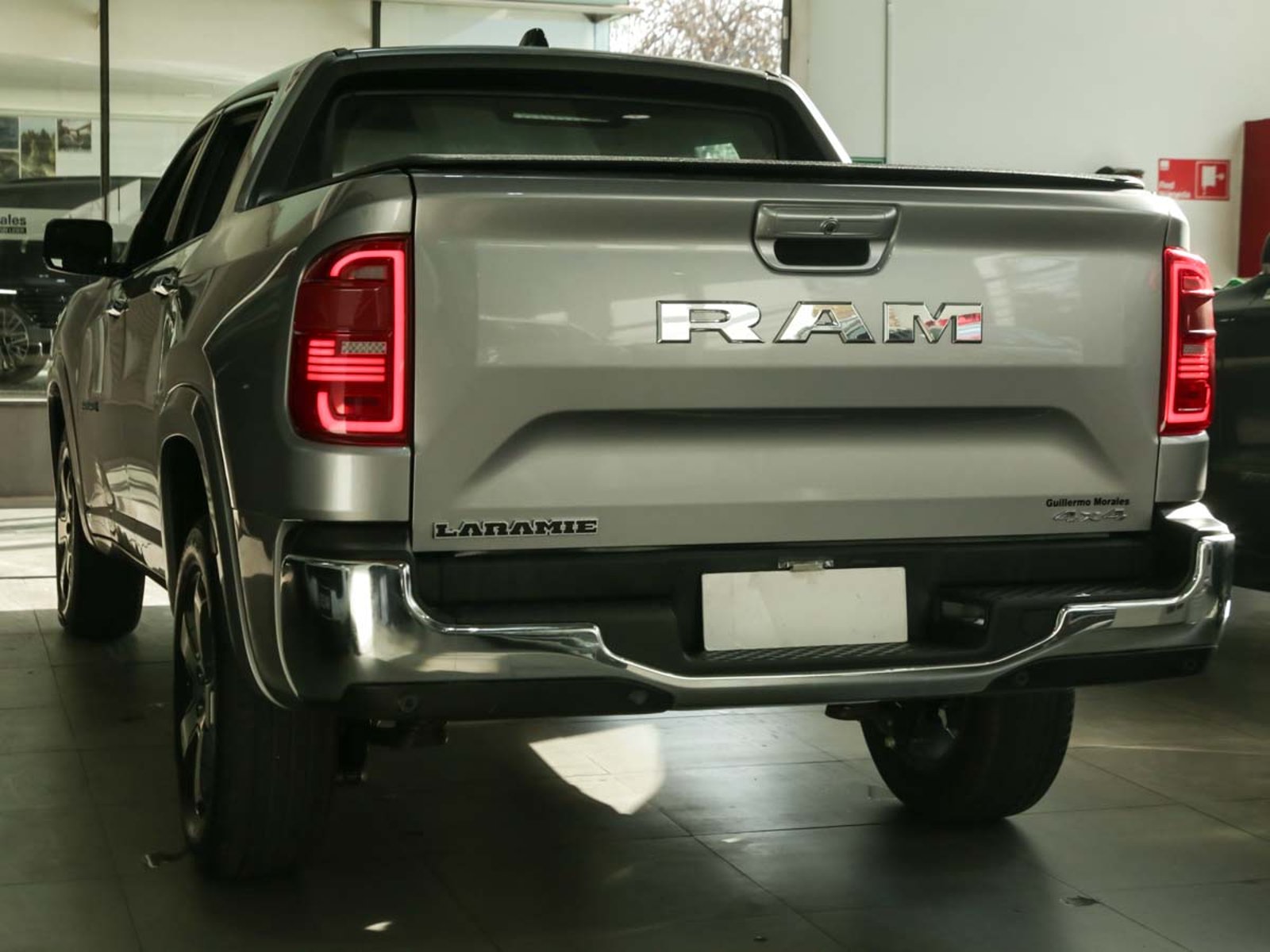 RAM RAMPAGE LARAMIE 2.2 DIESEL 200 HP 4X4 AT 2026 - Imagen 4 de 14