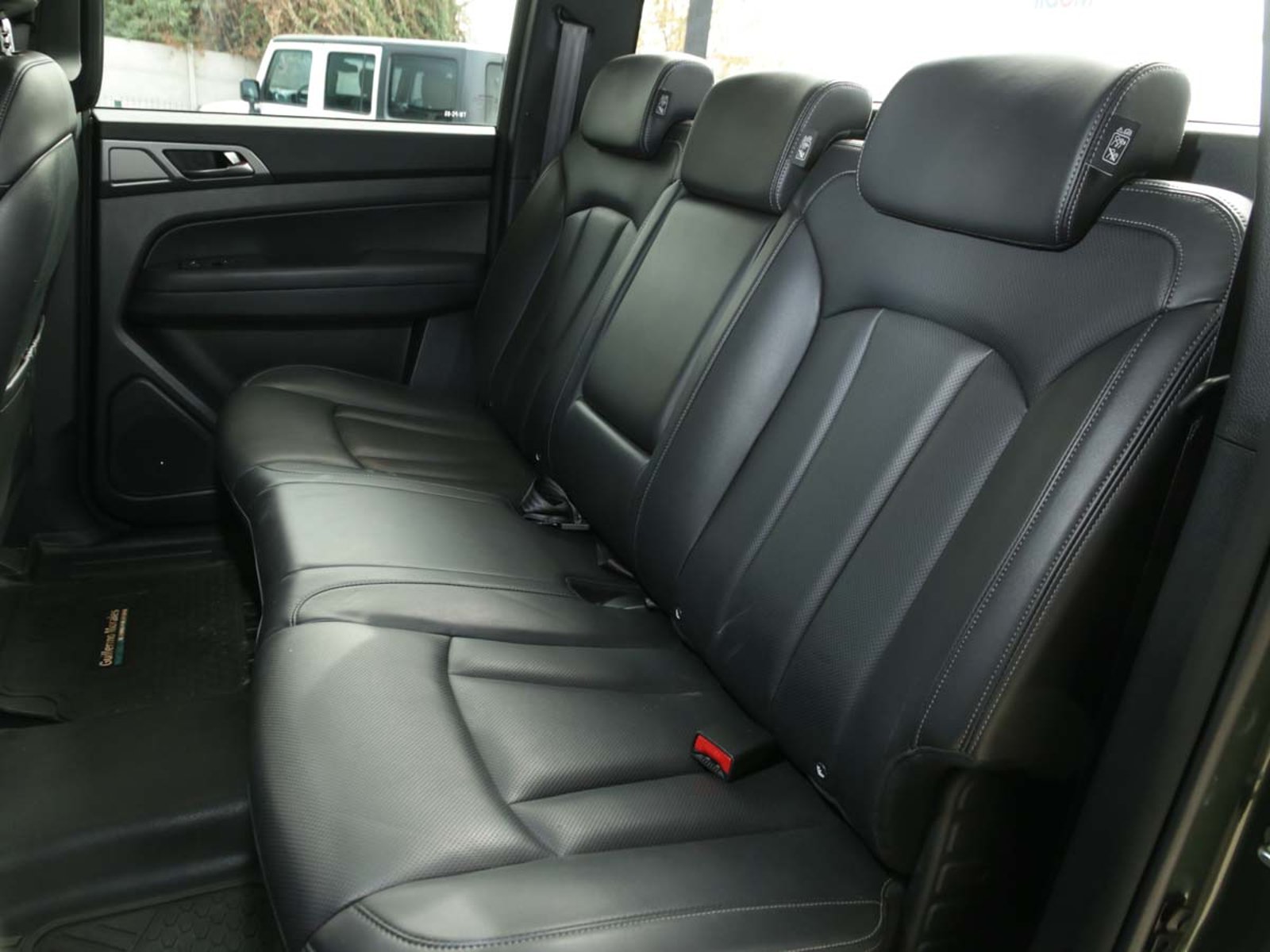 SsangYong NEW MUSSO GRAND LIMITED 4X4 2.2 AUT 2025 - Imagen 8 de 8