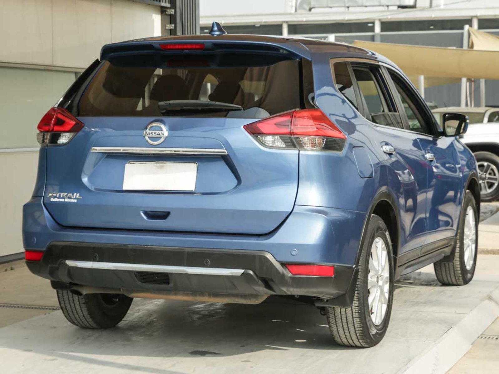 NISSAN X TRAIL 2.5 AUT 2021 - Imagen 6 de 14