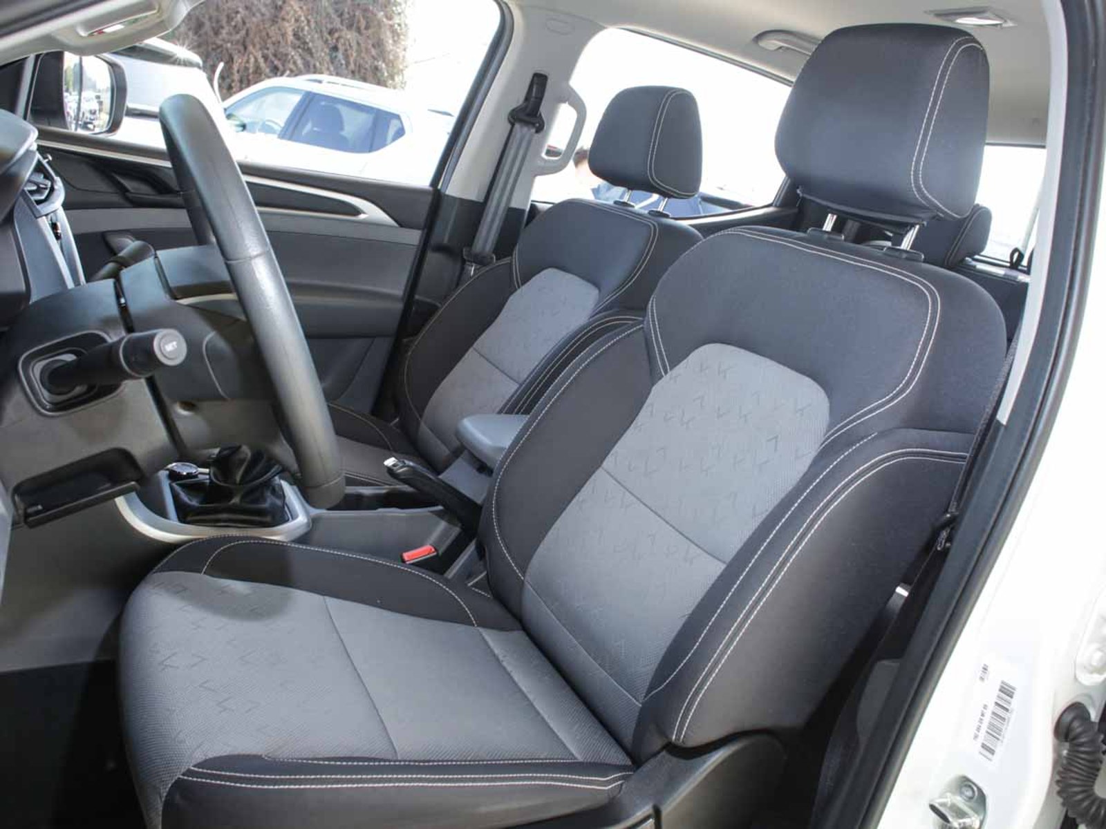 Maxus T60 DCAB 4X4 2.0 MEC. 2025 - Imagen 7 de 8