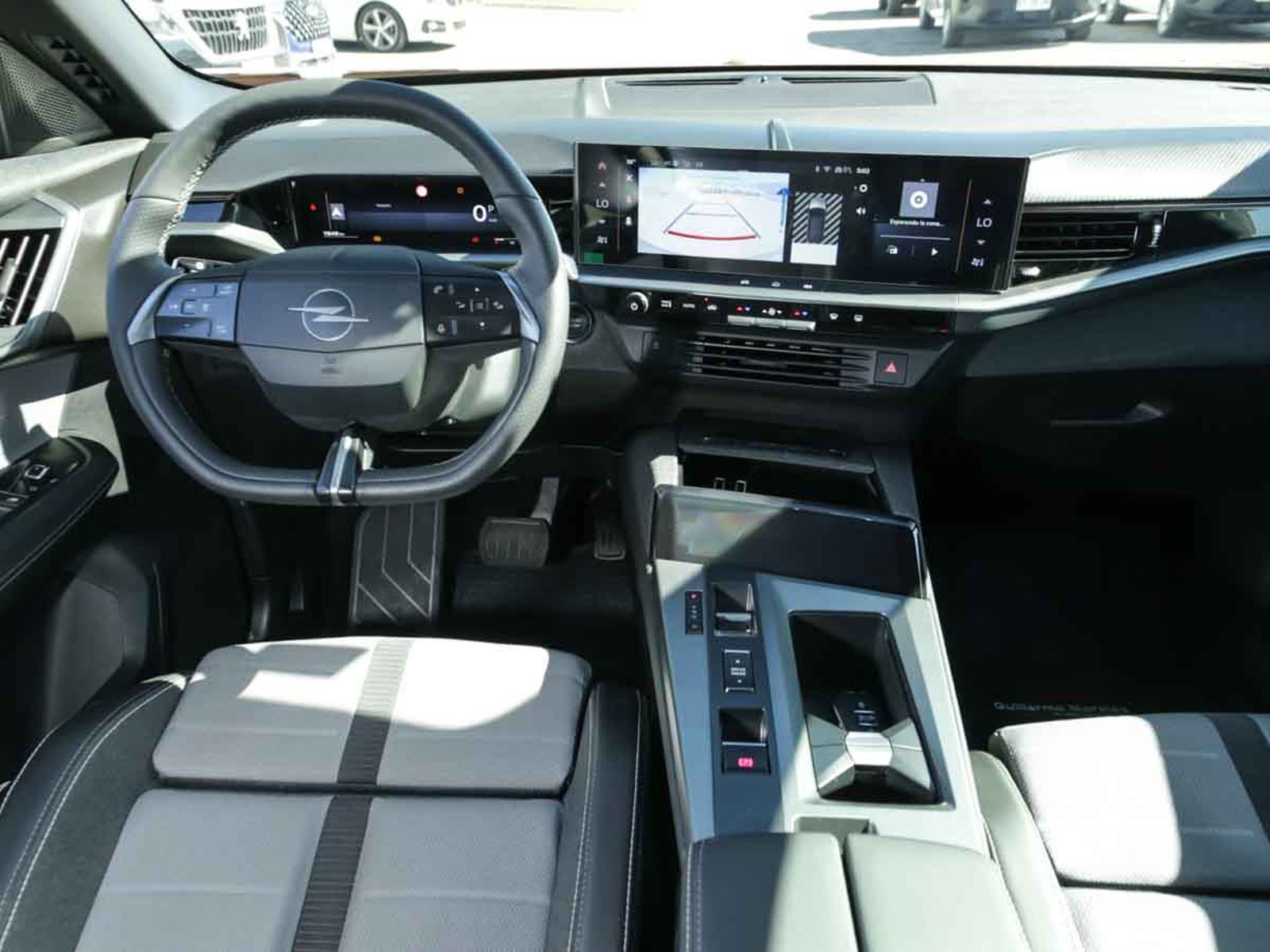 OPEL NEW GRANDLAND GS HYBRID 136 AT 2025 - Imagen 12 de 13