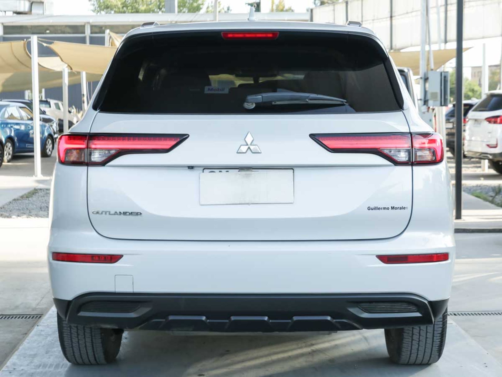 MITSUBISHI NEW OUTLANDER 4X2 AT GL 2023 - Foto 5 de 13