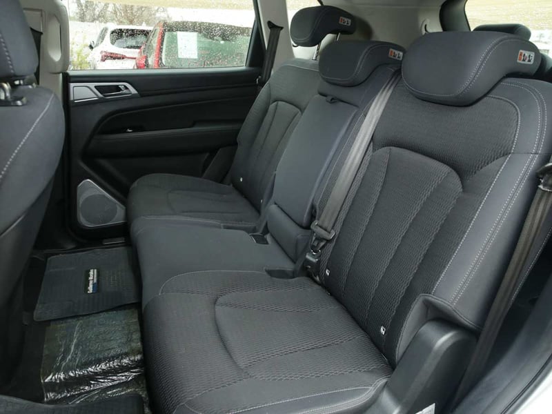 SsangYong REXTON 4X4 AT 2023 - Imagen 7 de 8