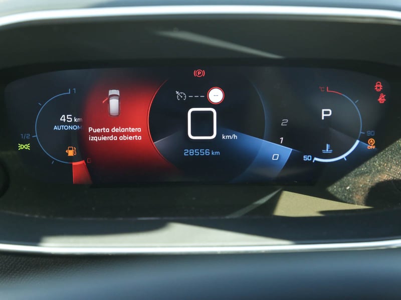 Peugeot 208 ALLURE PACK PURETECH 130 EAT8 2024 - Imagen 5 de 8