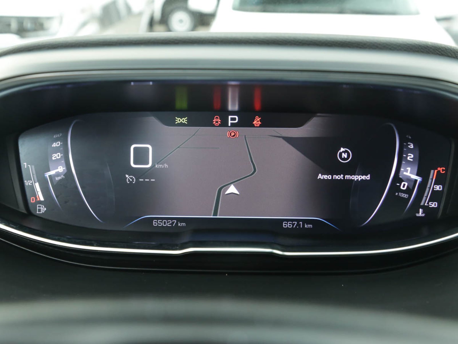 PEUGEOT 3008 ALLURE BLUEHDI 130 EAT8 2022 - Imagen 7 de 13