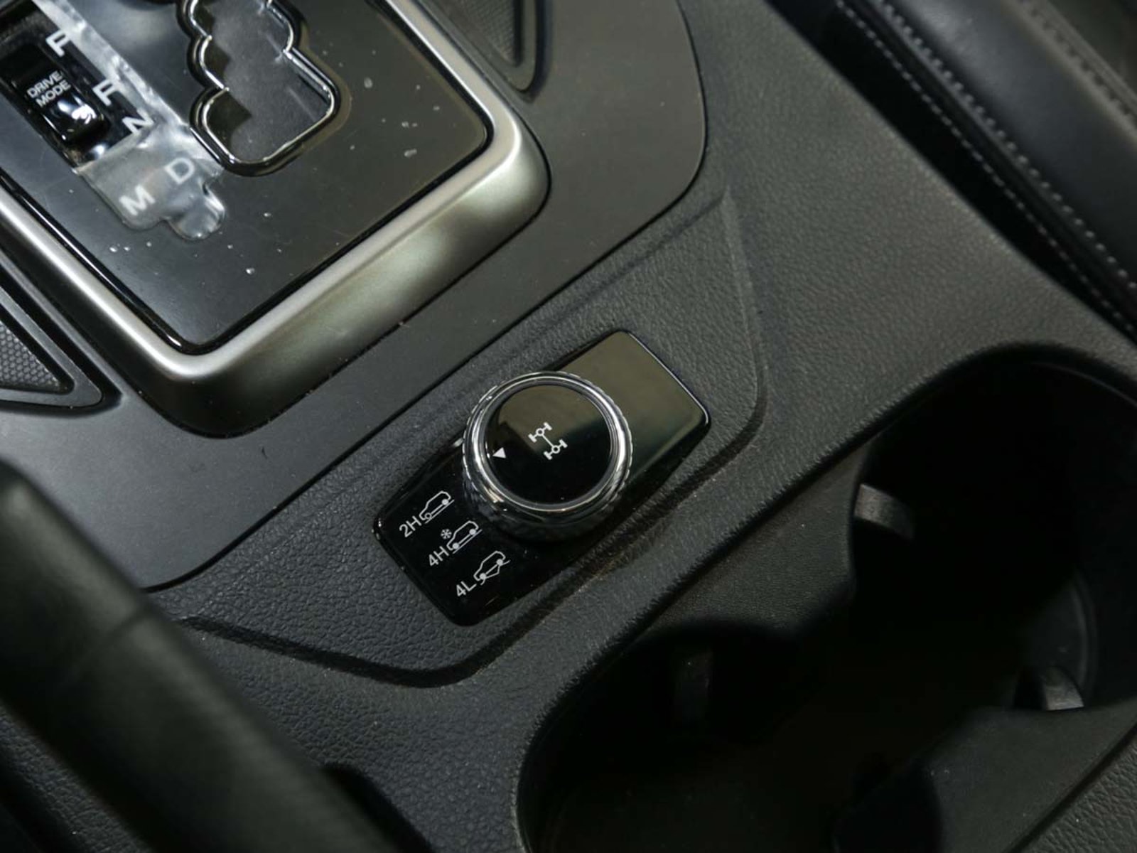 SSANGYONG NEW MUSSO GRAND LIMITED 4X4 2.2 AUT 2025 - Imagen 11 de 16