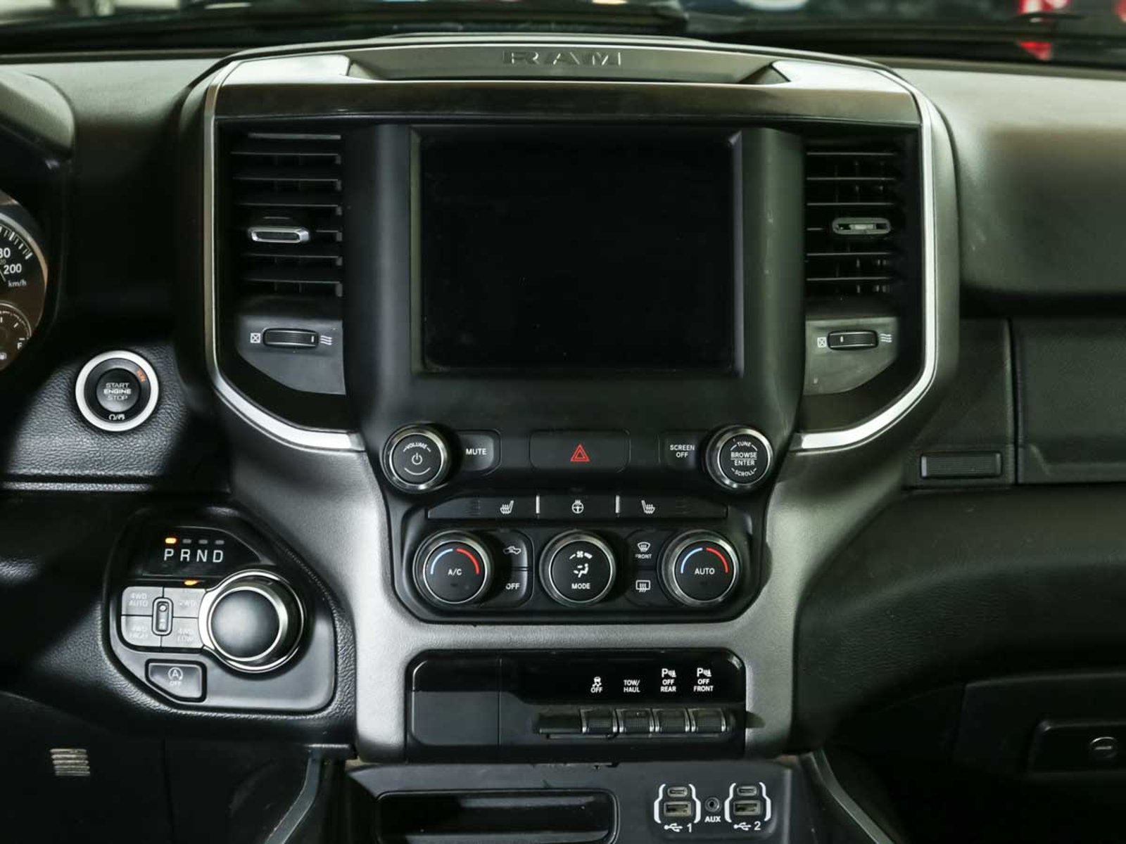 RAM 1500 BIG HORN CREW CAB 4X4 3.6 AUT 2021 - Imagen 14 de 14