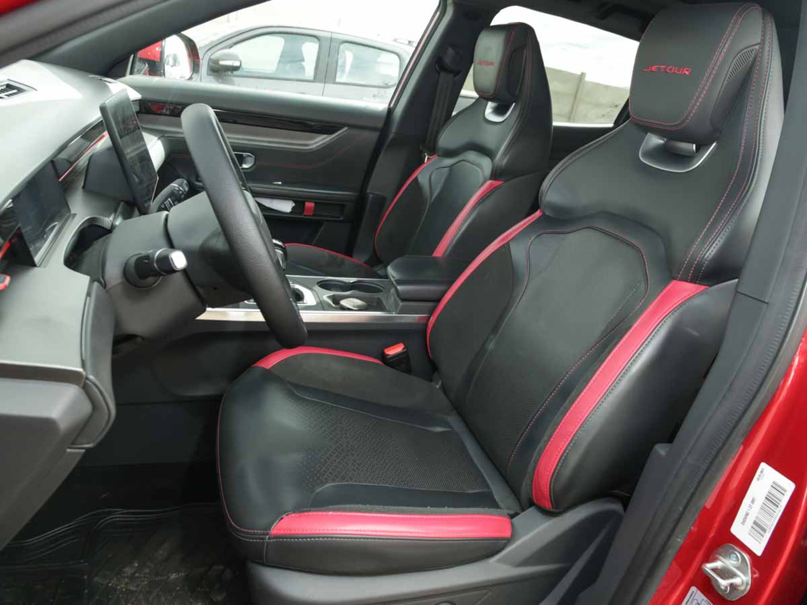 Jetour DASHING 1.5L 6MT TURBO LUX FL 2024 - Imagen 15 de 16