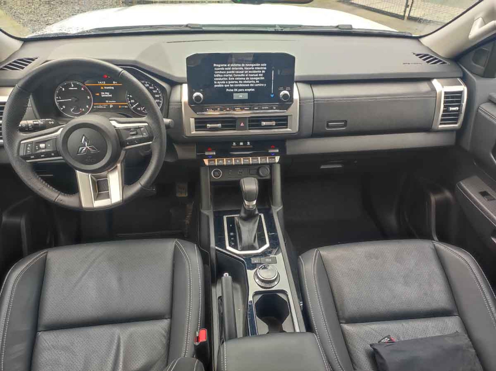 MITSUBISHI NEW L200 DAKAR XR AT E6B (ADAS) 2025 - Imagen 7 de 8