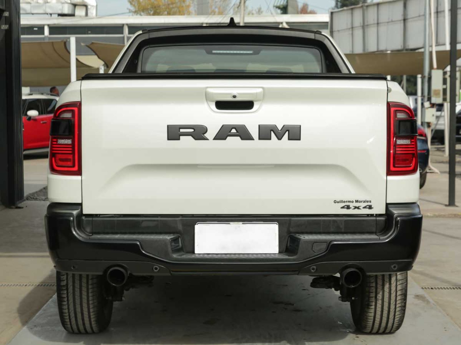 RAM RAMPAGE R/T 2.0 GASOLINA 272 HP 4X4 AT 2026 - Imagen 5 de 14