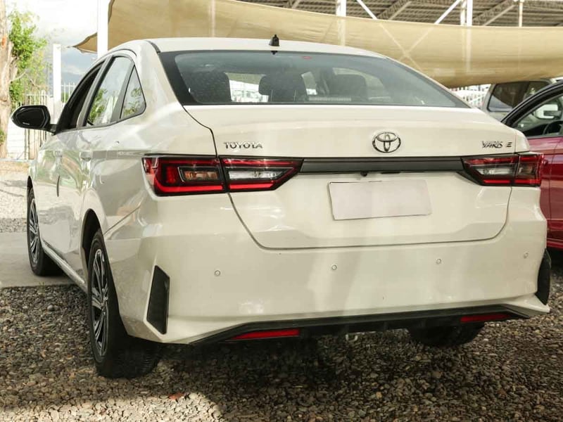 Toyota YARIS 1.5 GLI 2024 - Imagen 3 de 8