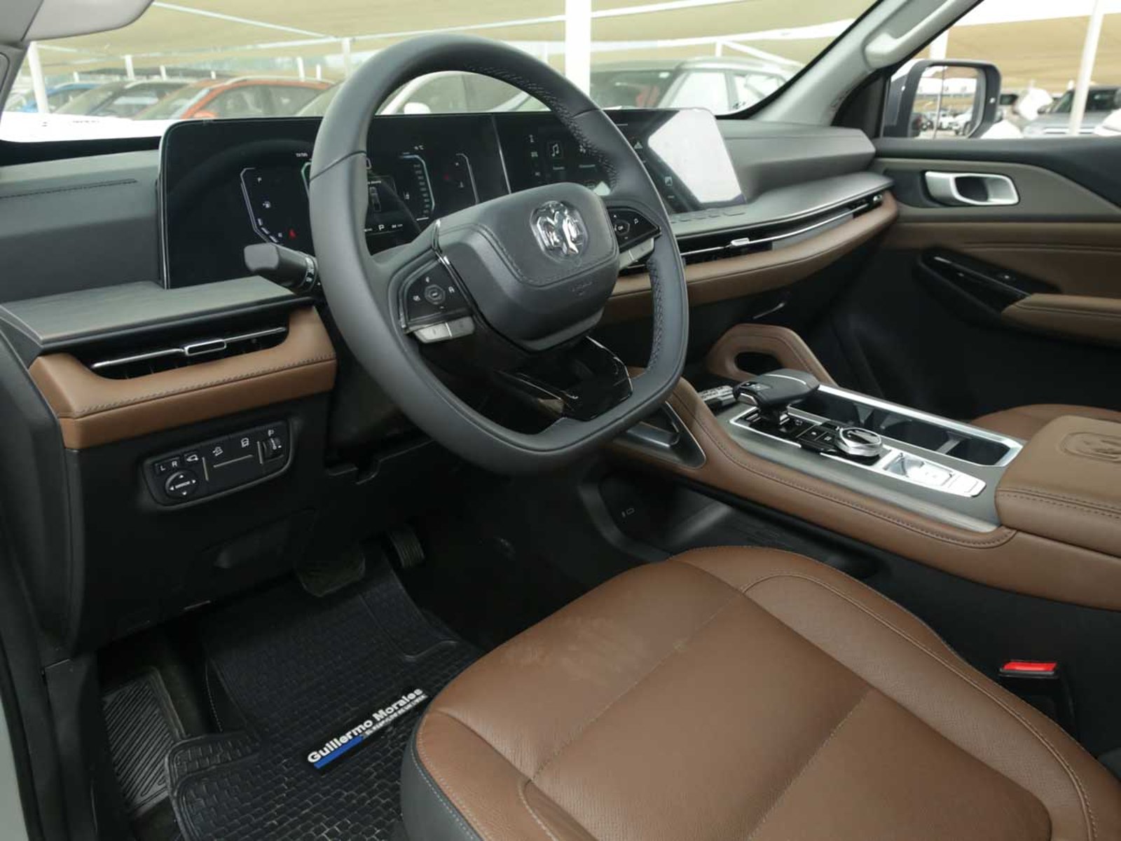 RAM DAKOTA LARAMIE 2.2 DIESEL 200 HP 4X4 AT 2026 - Imagen 6 de 8