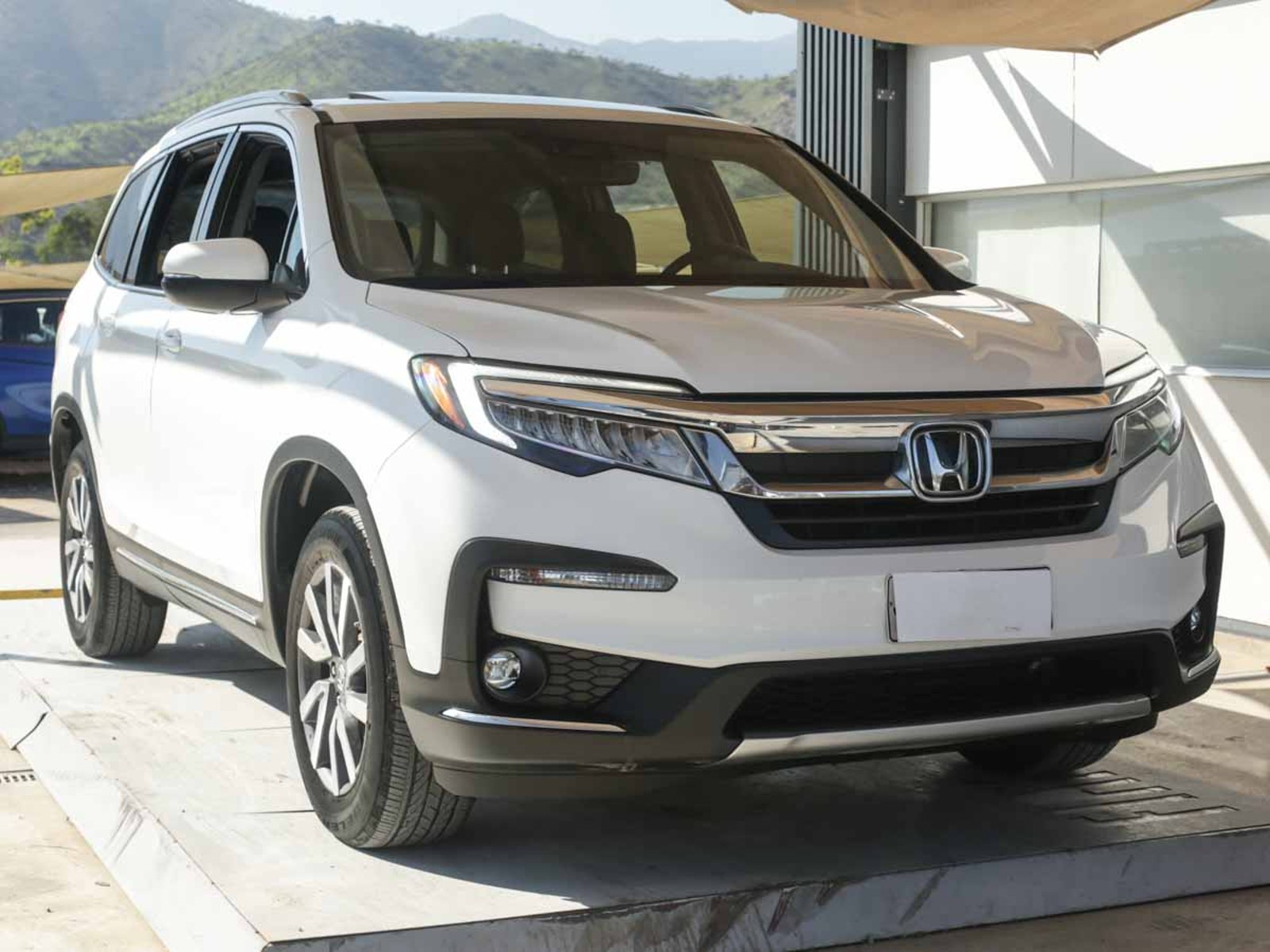 Honda PILOT TOURING 4X4 3.5 AUT 2023 - Foto 2 de 8