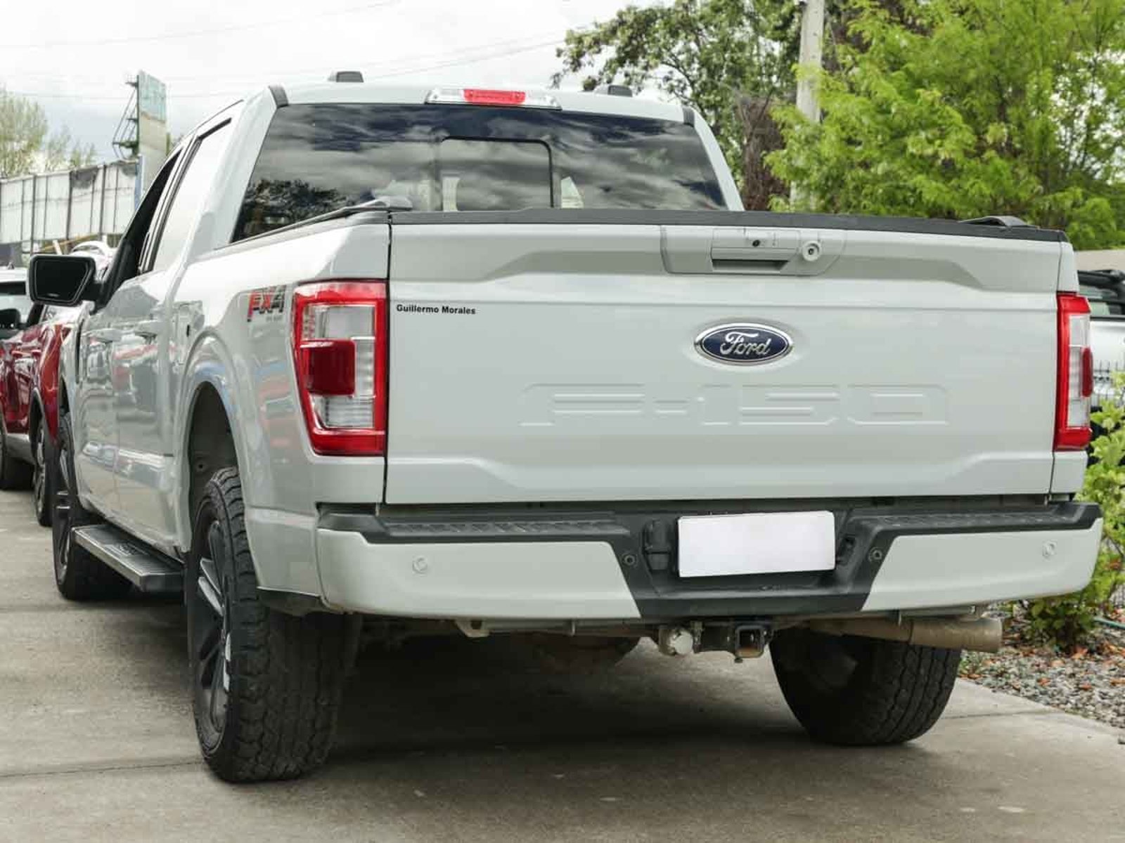 Ford F150 LARIAT SPORT DCAB 4X4 5.0 AUT 2024 - Foto 3 de 8