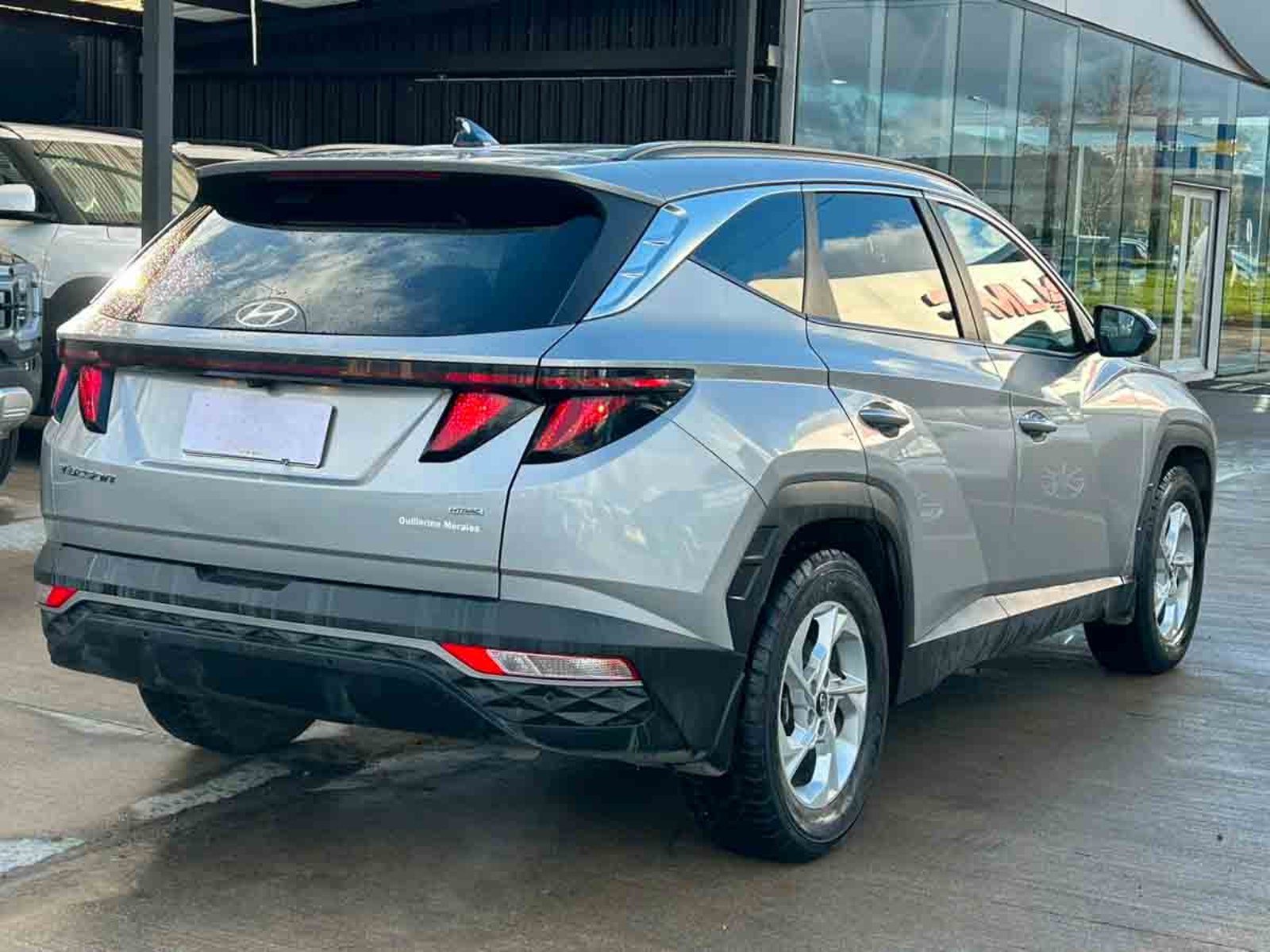 Hyundai TUCSON 2.0 GL AT 4WD ABS 2AB 2022 - Imagen 20 de 20
