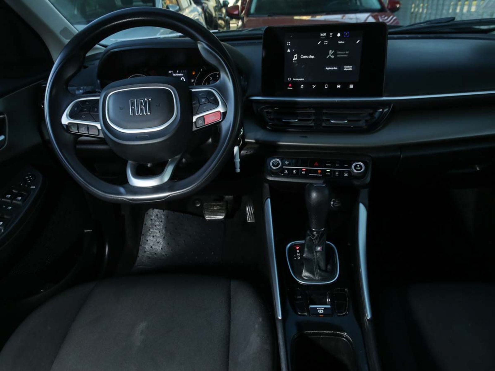 FIAT FASTBACK DRIVE TURBO AT 2024 - Imagen 12 de 13