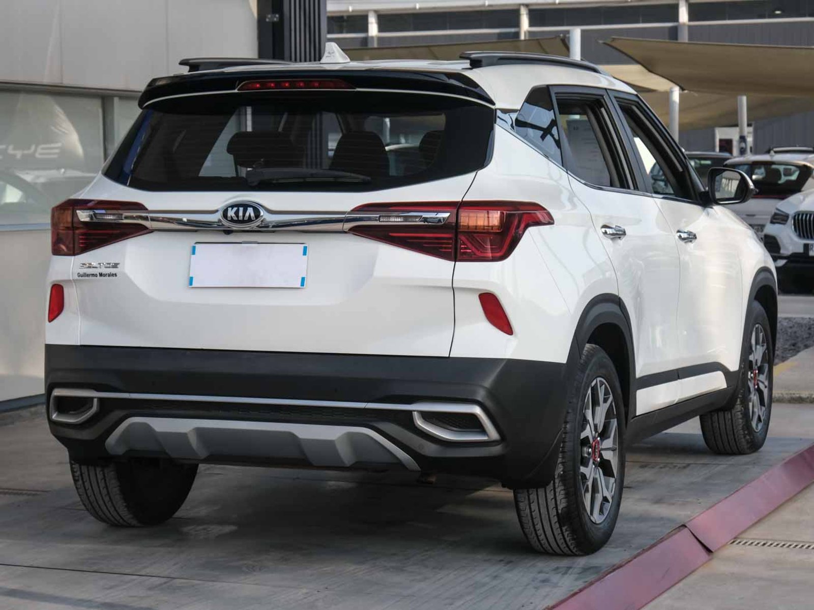 Kia SELTOS MPI 1.6 AUT 2021 - Imagen 6 de 20