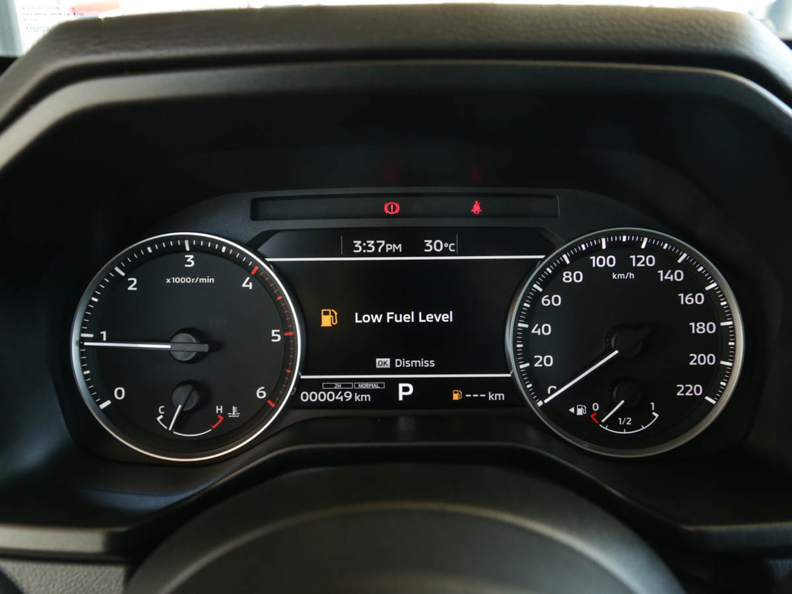 MITSUBISHI L-200 DAKAR CRS AT 2.5 D/C 4X4 TD 2025 - Imagen 8 de 15