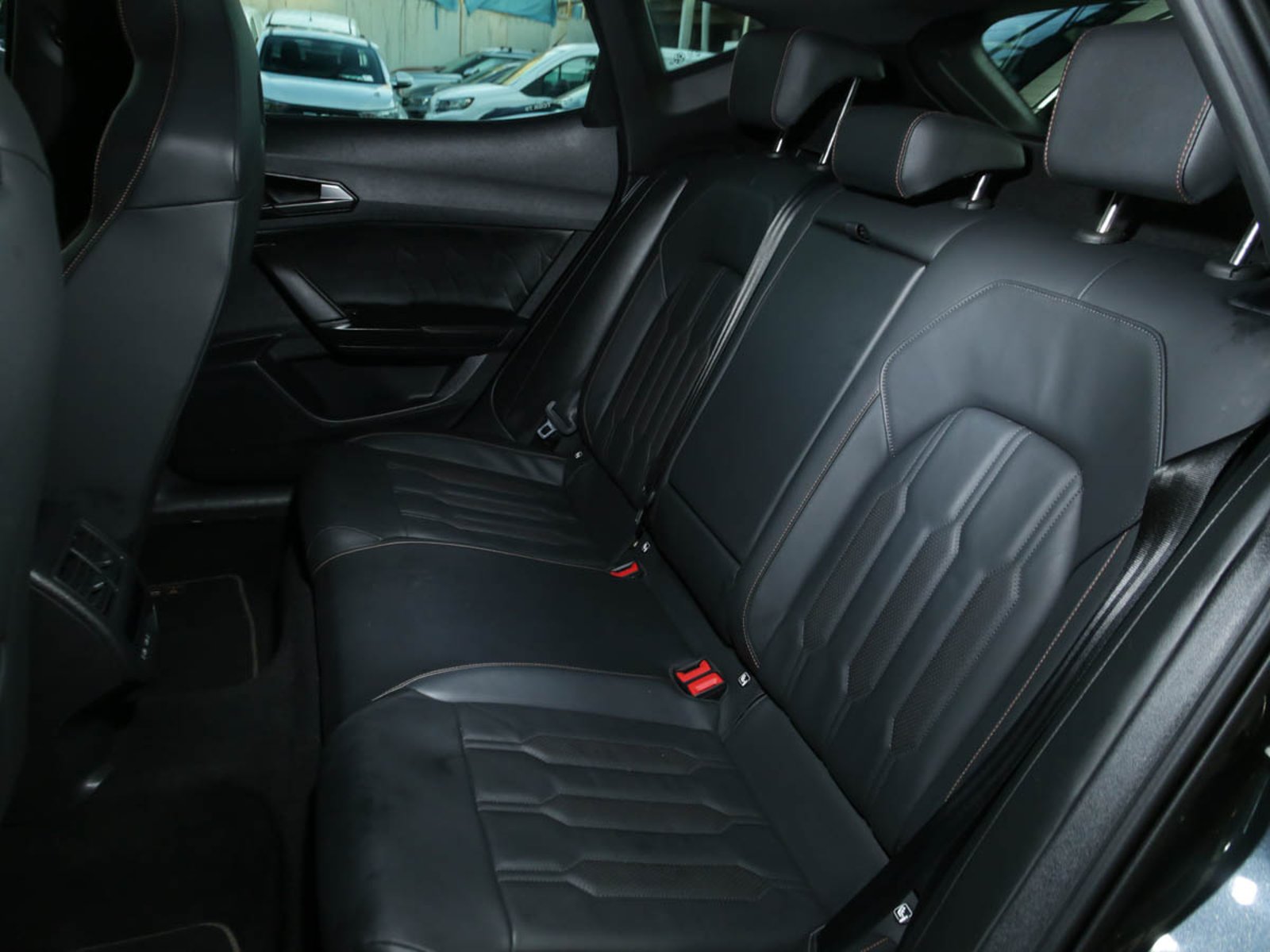 CUPRA FORMENTOR 4DRIVE 4X4 2.0 AUT 2024 - Imagen 8 de 8