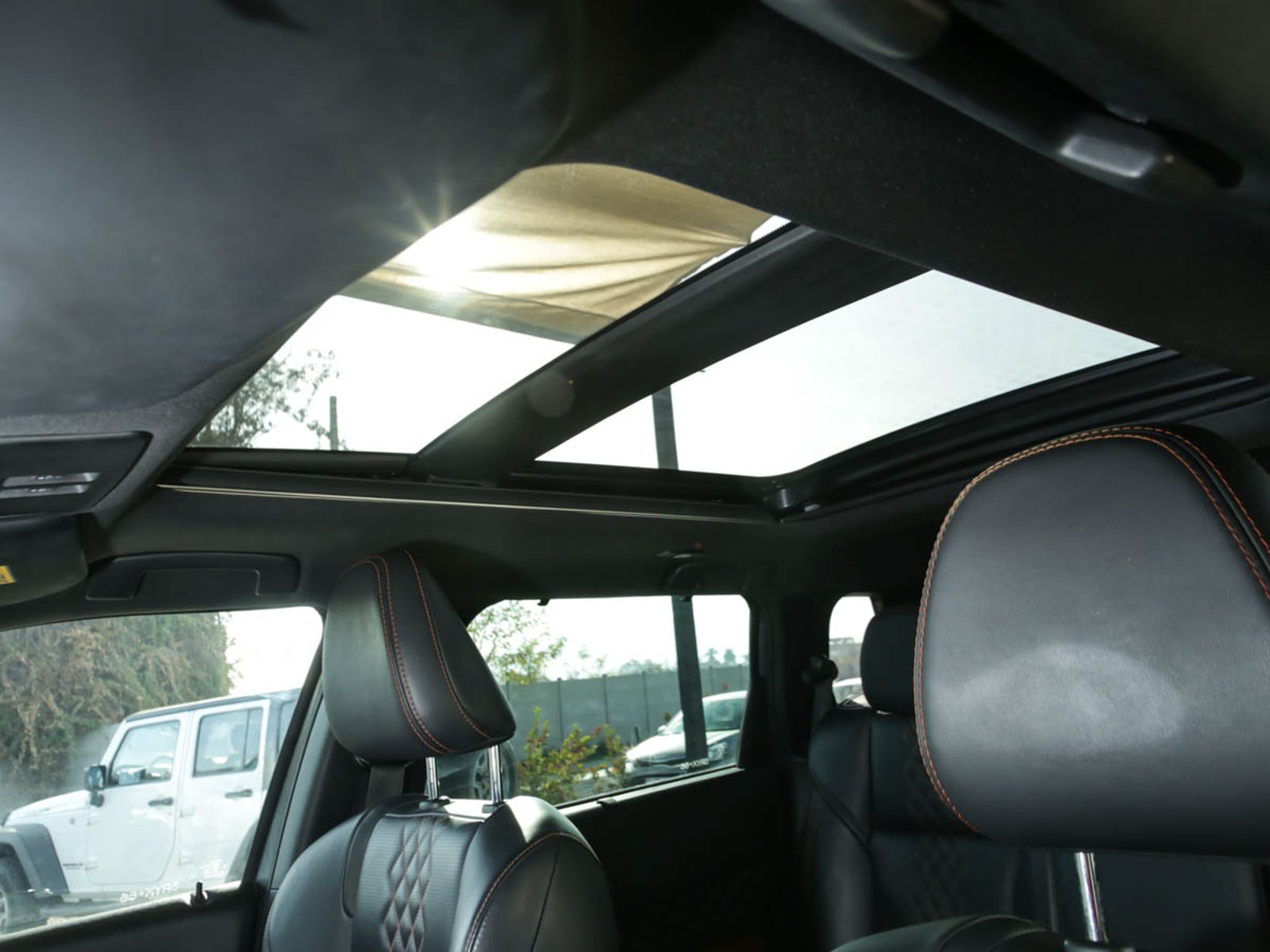 MITSUBISHI OUTLANDER 4X4 GLS 2023 - Imagen 13 de 13