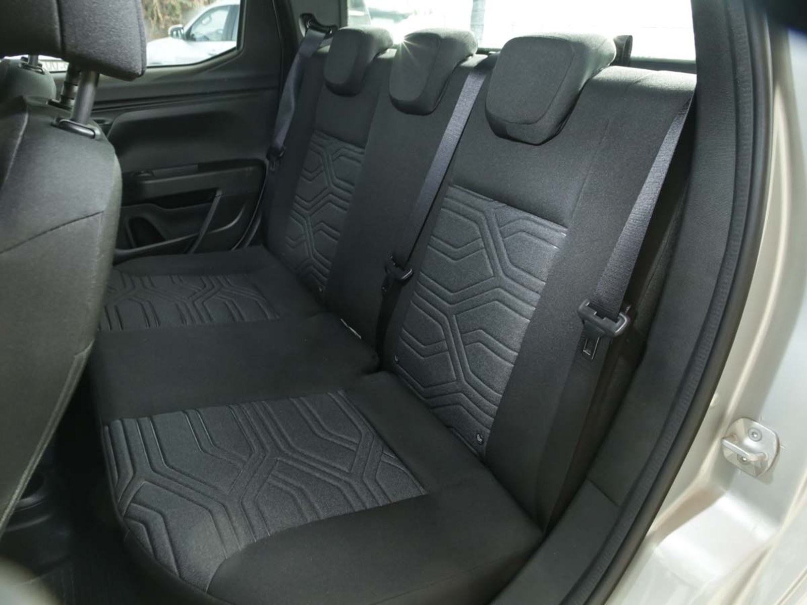 RAM 700 BIGHORN CREW CAB 1.3 MT 2026 - Imagen 12 de 14