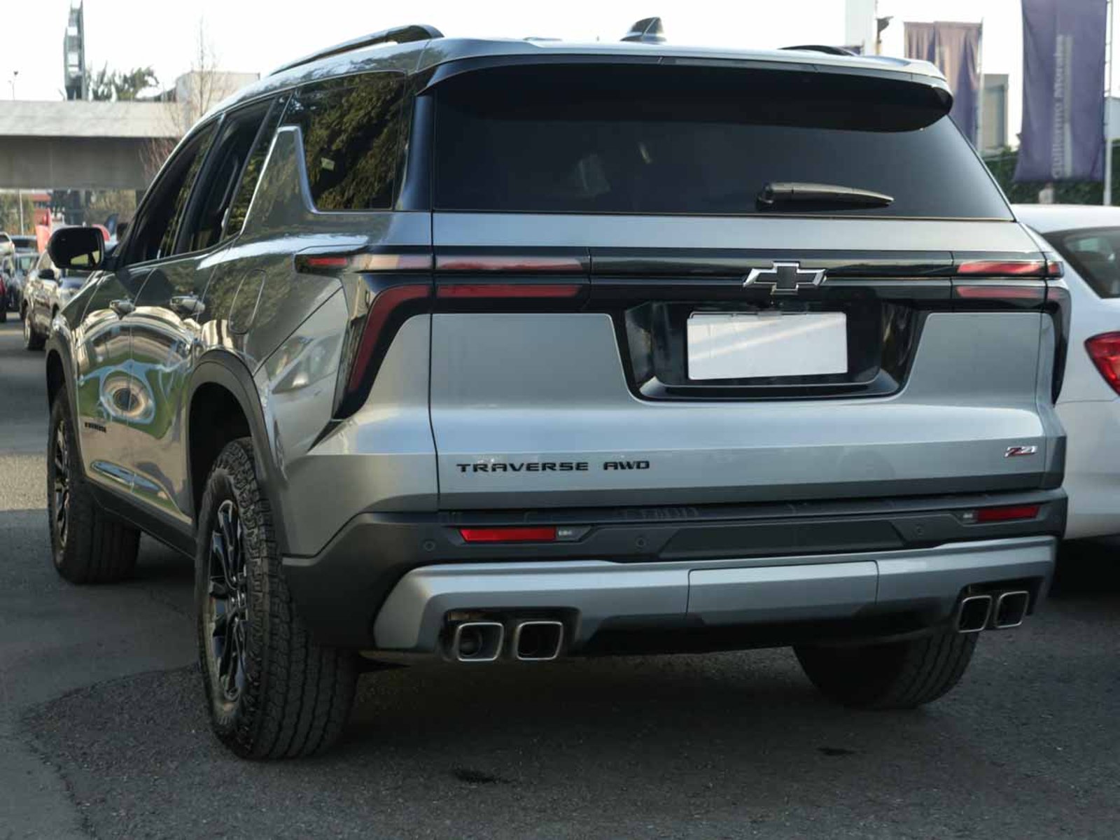 CHEVROLET TRAVERSE 2.5 4x4 AUT 2026 - Imagen 4 de 15