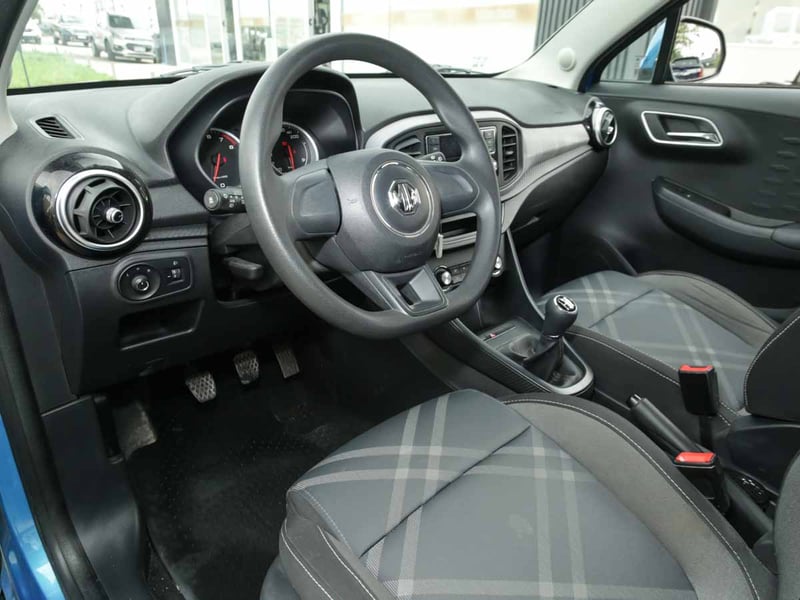 MG 3 STD 1.5 2023 - Imagen 6 de 8