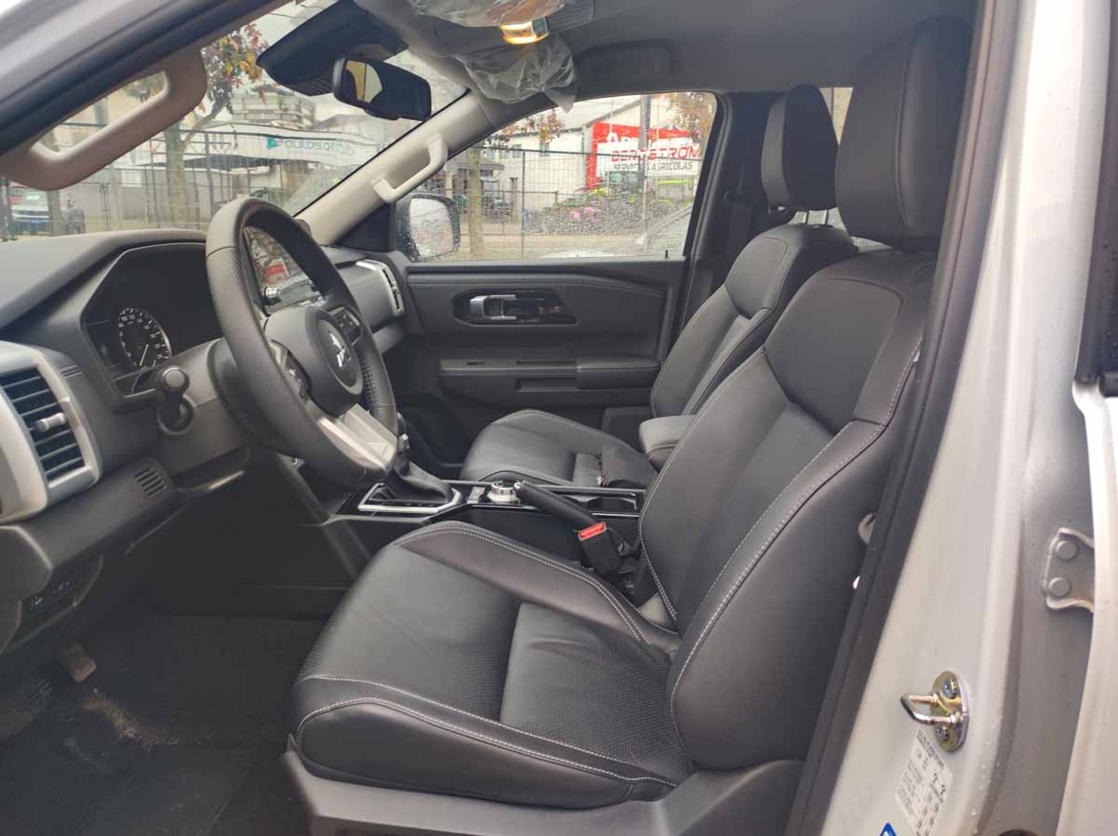 MITSUBISHI NEW L200 DAKAR XR AT E6B (ADAS) 2025 - Imagen 6 de 8