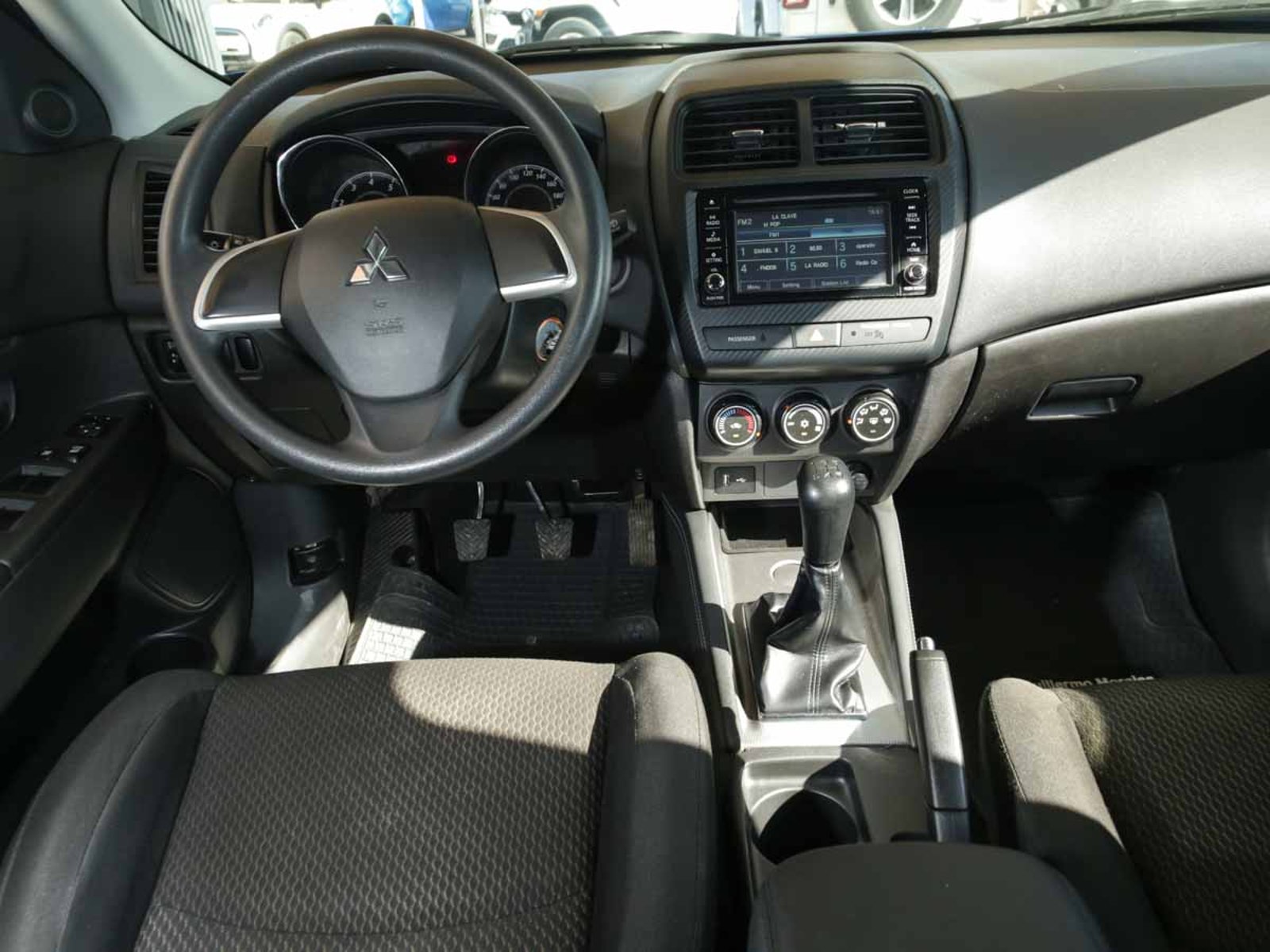 MITSUBISHI ASX GL MT 4X2 2023 - Imagen 12 de 13