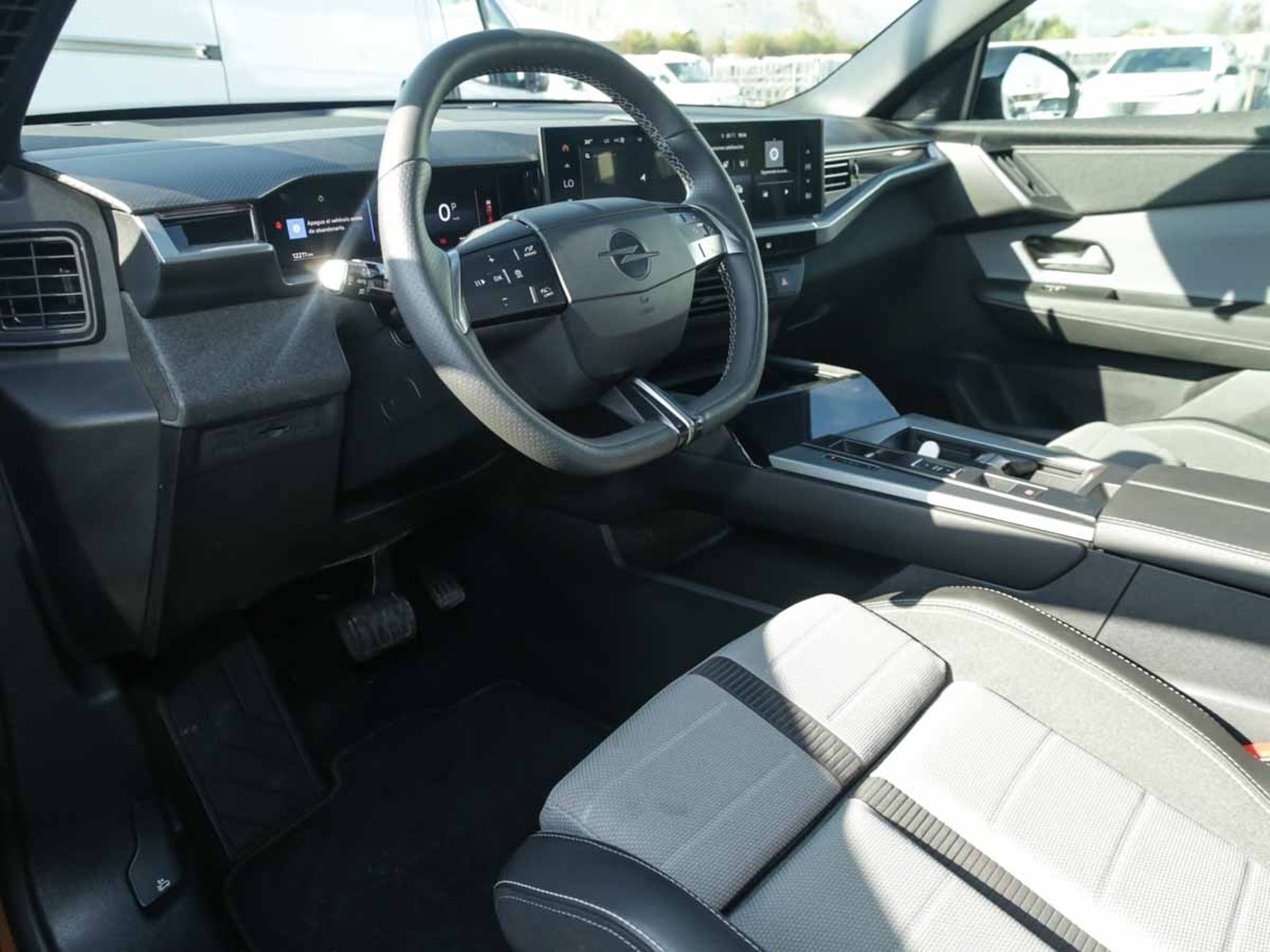 Opel NEW GRANDLAND GS HYBRID 136 AT 2025 - Imagen 19 de 20