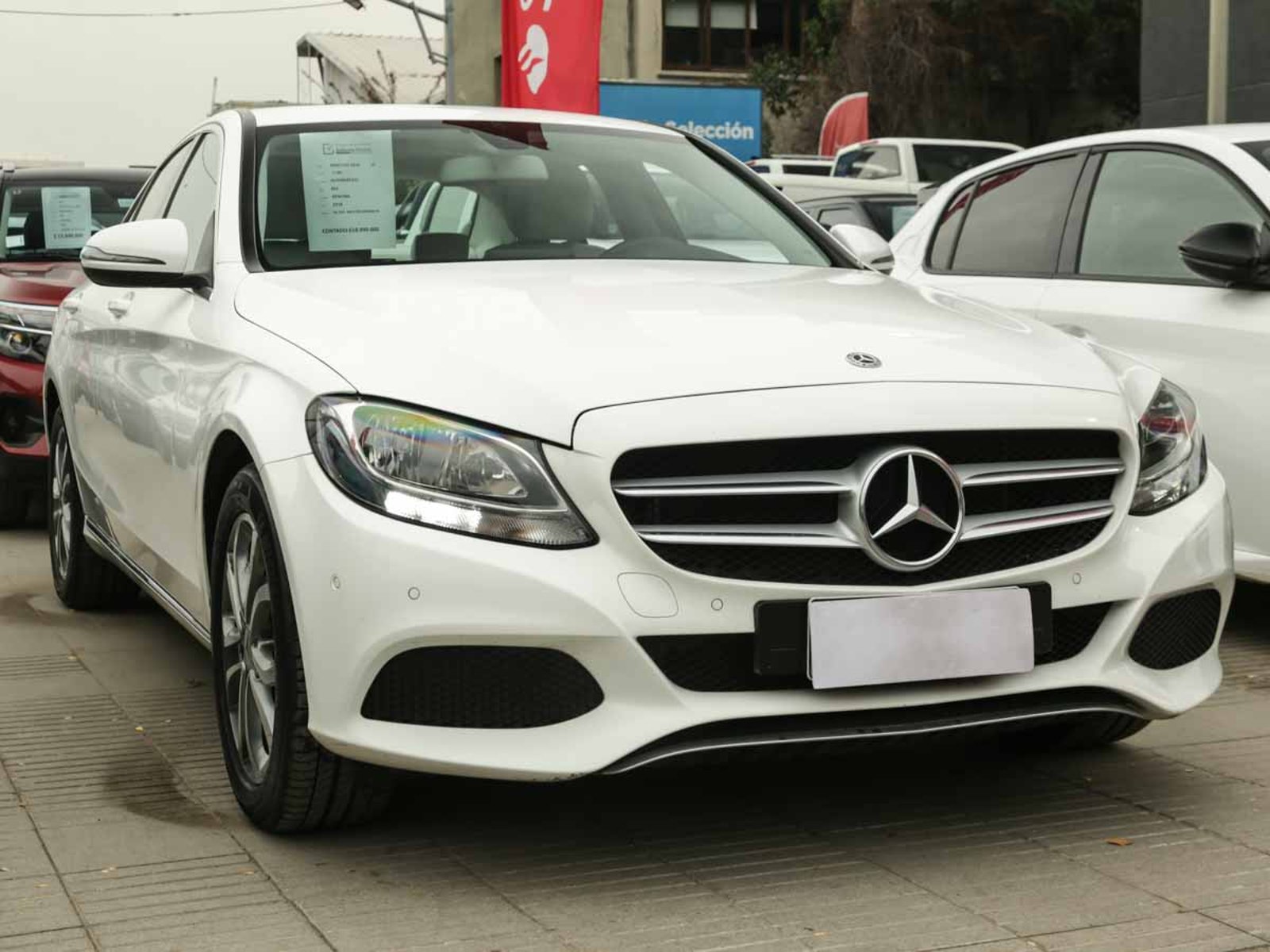 Mercedes-Benz C 180 2018 - Foto 2 de 8