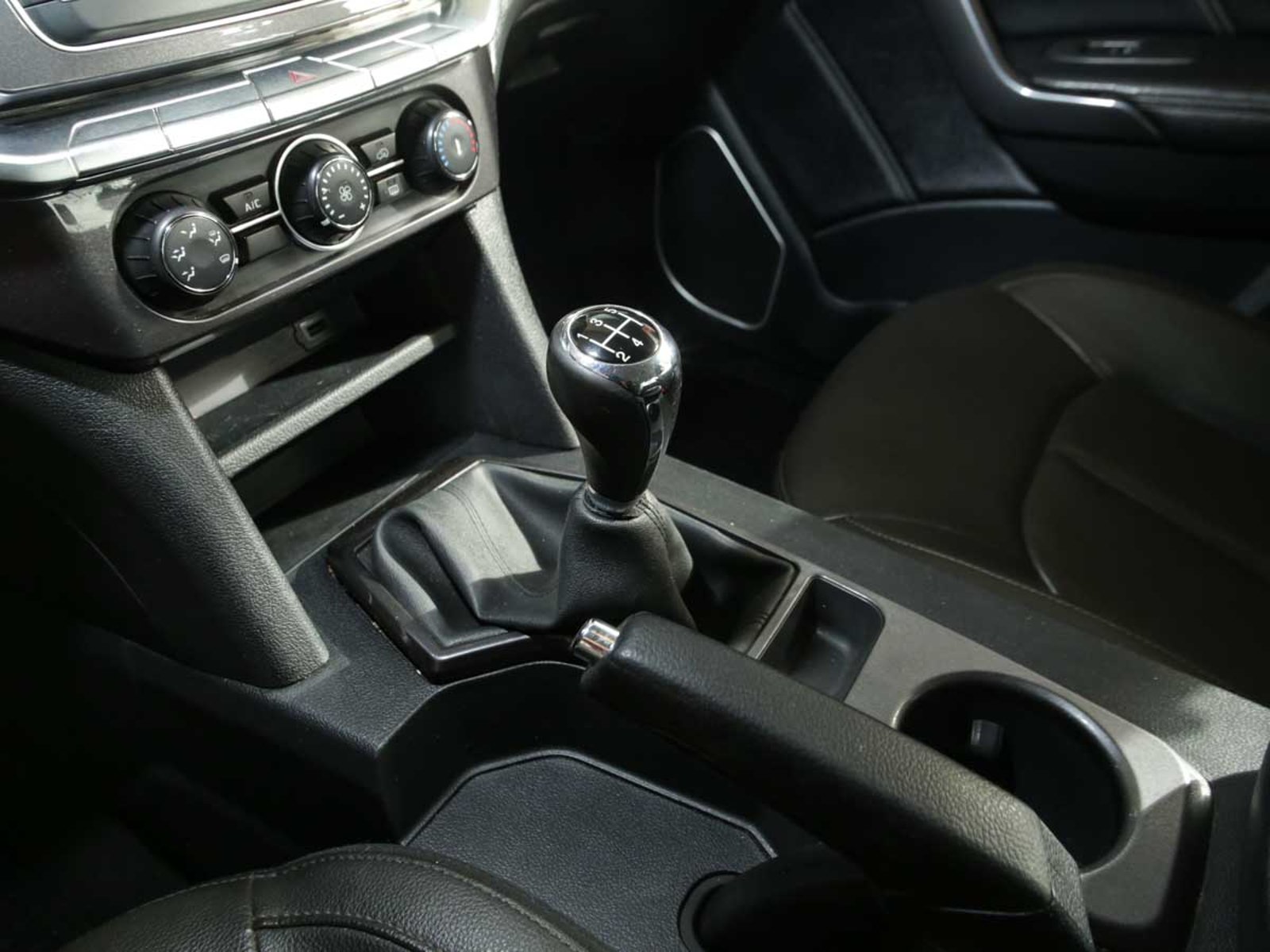 JMC VIGUS PLUS 4X4 2022 - Imagen 10 de 14