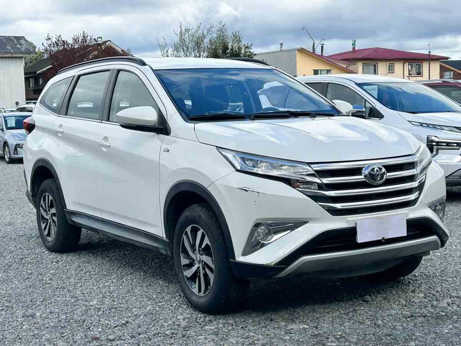 Toyota RUSH XLI 1.5 2023 - Foto 2 de 16