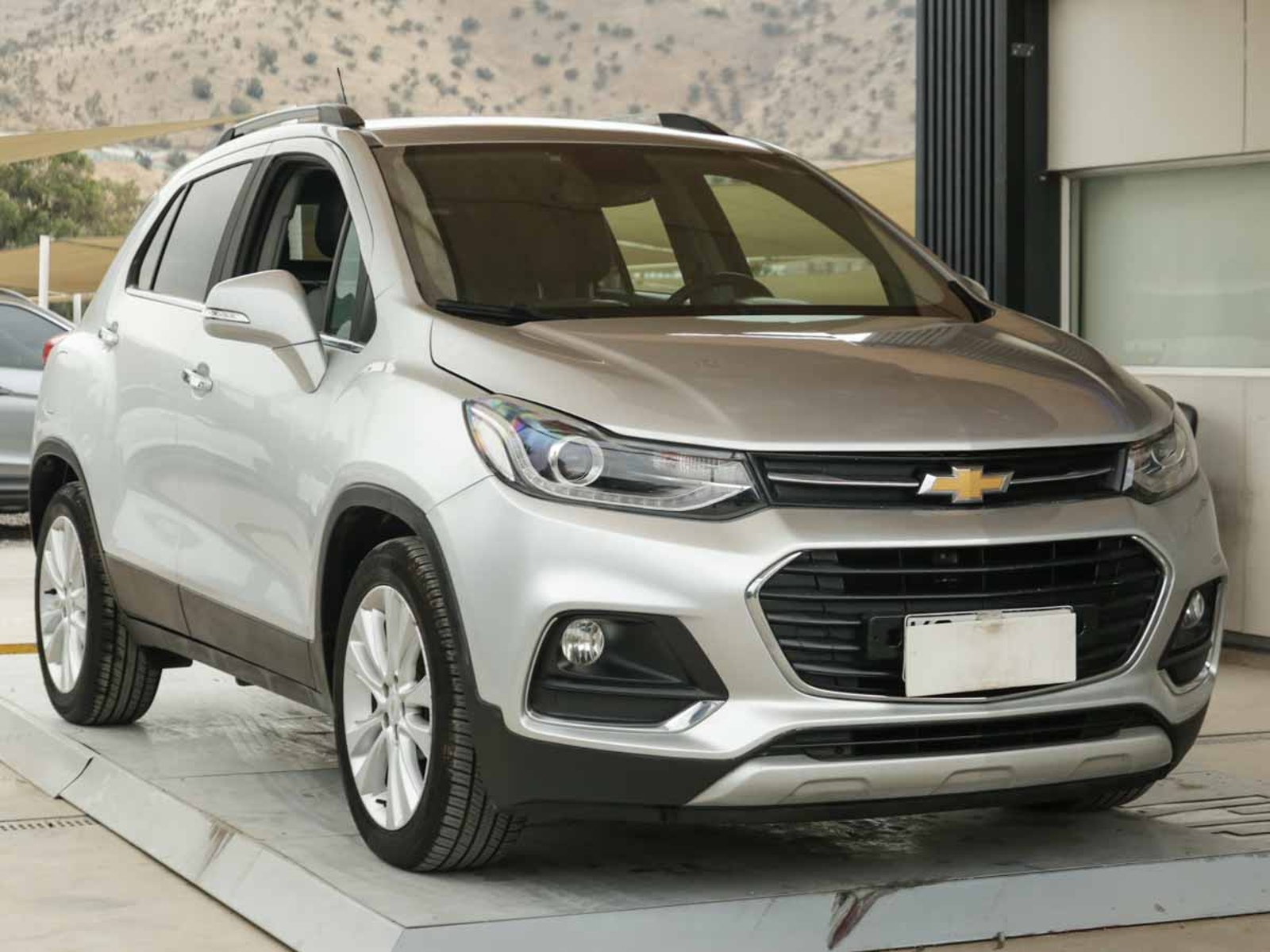 CHEVROLET TRACKER LT 1.8 2018 - Foto 3 de 20