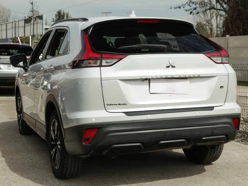 Mitsubishi ECLIPSE CROSS RX 1.5 4X2 AT 2023 - Imagen 3 de 9