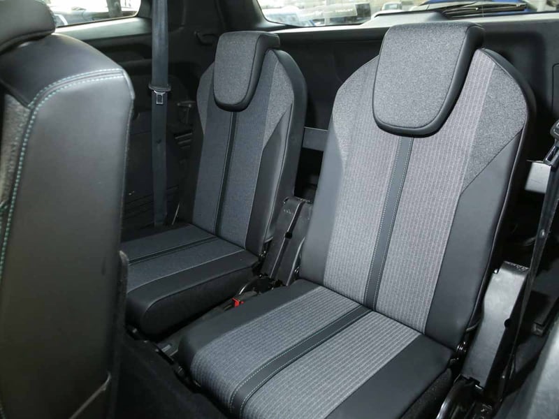 Peugeot 5008 ALLURE 1.6 AUT 2024 - Imagen 8 de 8