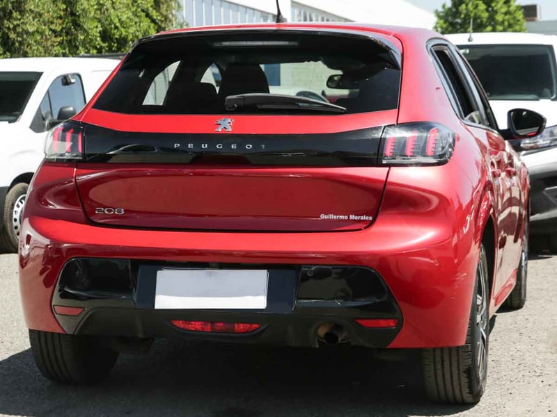 Peugeot 208 PURETECH 100 HB 1.2 2022 - Imagen 6 de 13