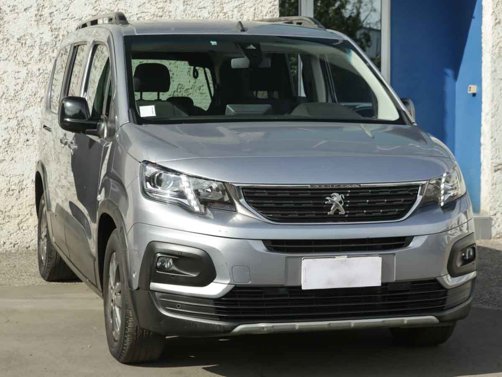 Peugeot RIFTER ALLURE BLUEHDI 130 EAT8 2023 - Foto 2 de 8