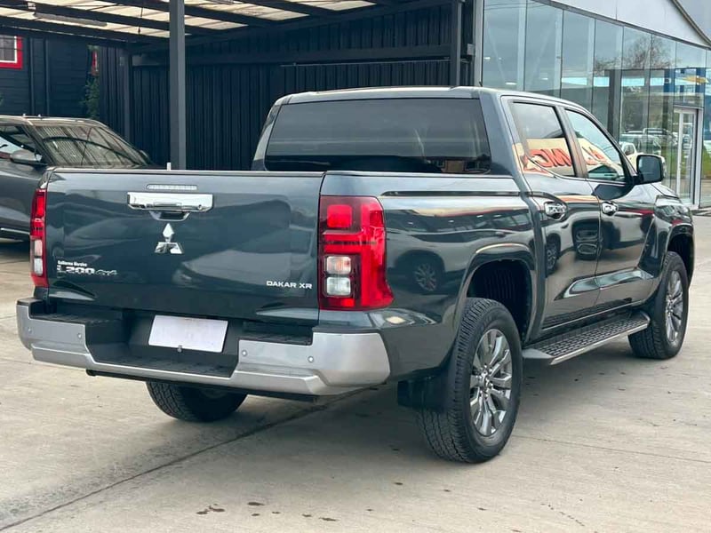 Mitsubishi NEW L200 DAKAR XR MT E6B (ADAS) 2025 - Imagen 4 de 8