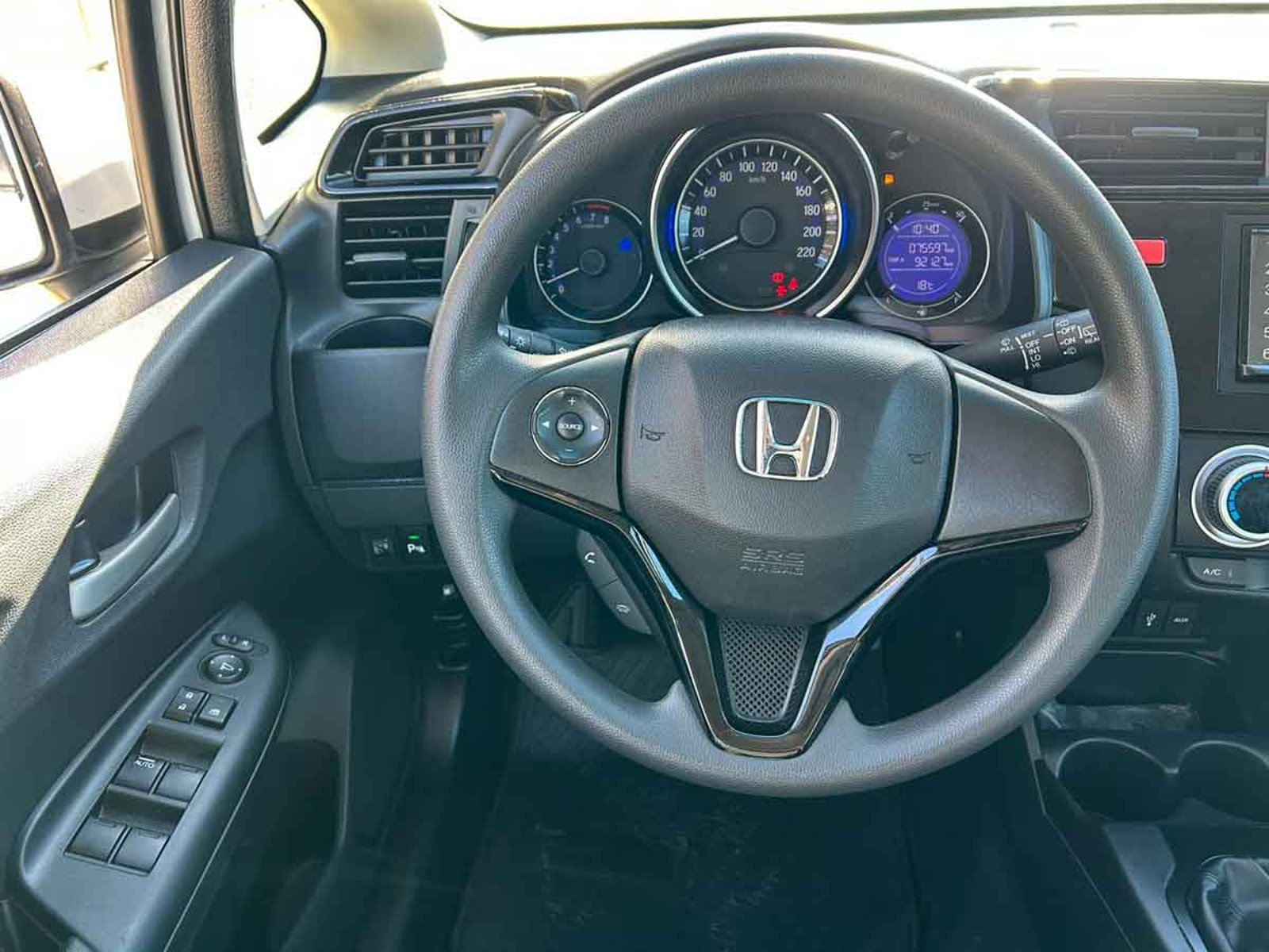 HONDA WR V LX 1.5 2024 - Imagen 13 de 16