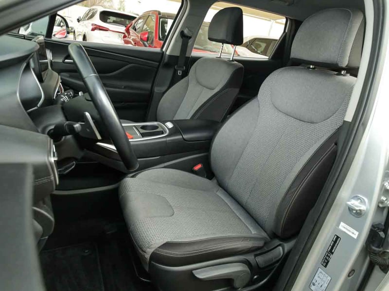 Hyundai SANTA FE TM 2.5 AT 4WD VALUE FL 2023 - Imagen 6 de 8
