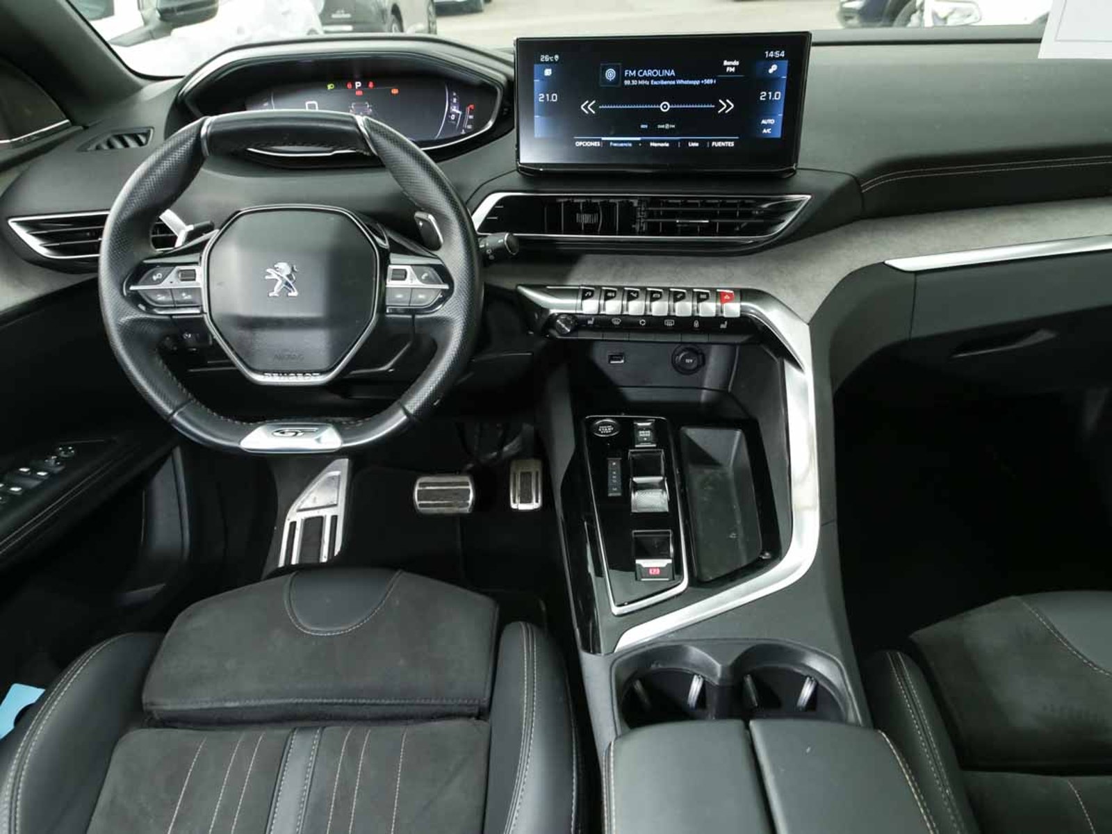 PEUGEOT 3008 GT Black Pack BlueHDi 130 EAT8 2024 - Imagen 12 de 14