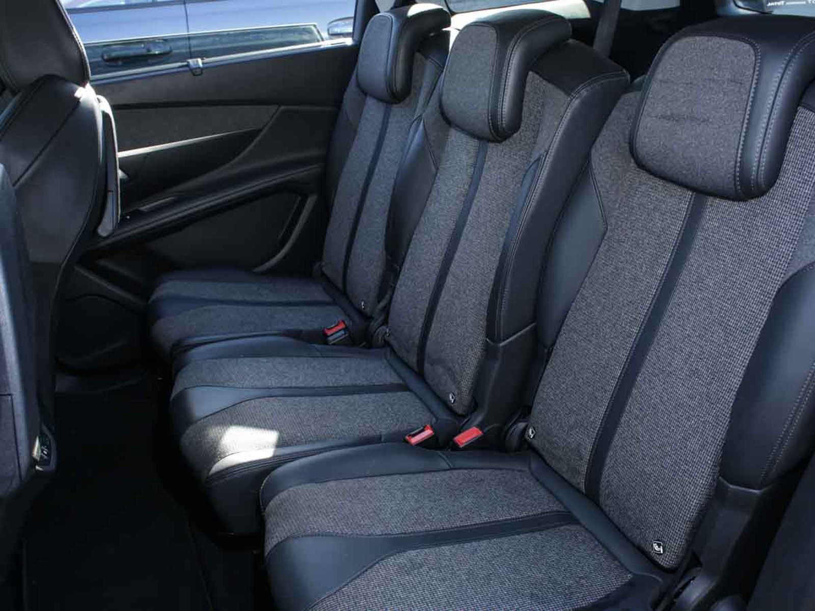 Peugeot 5008 ALLURE 1.6 AUT 2020 - Imagen 7 de 7