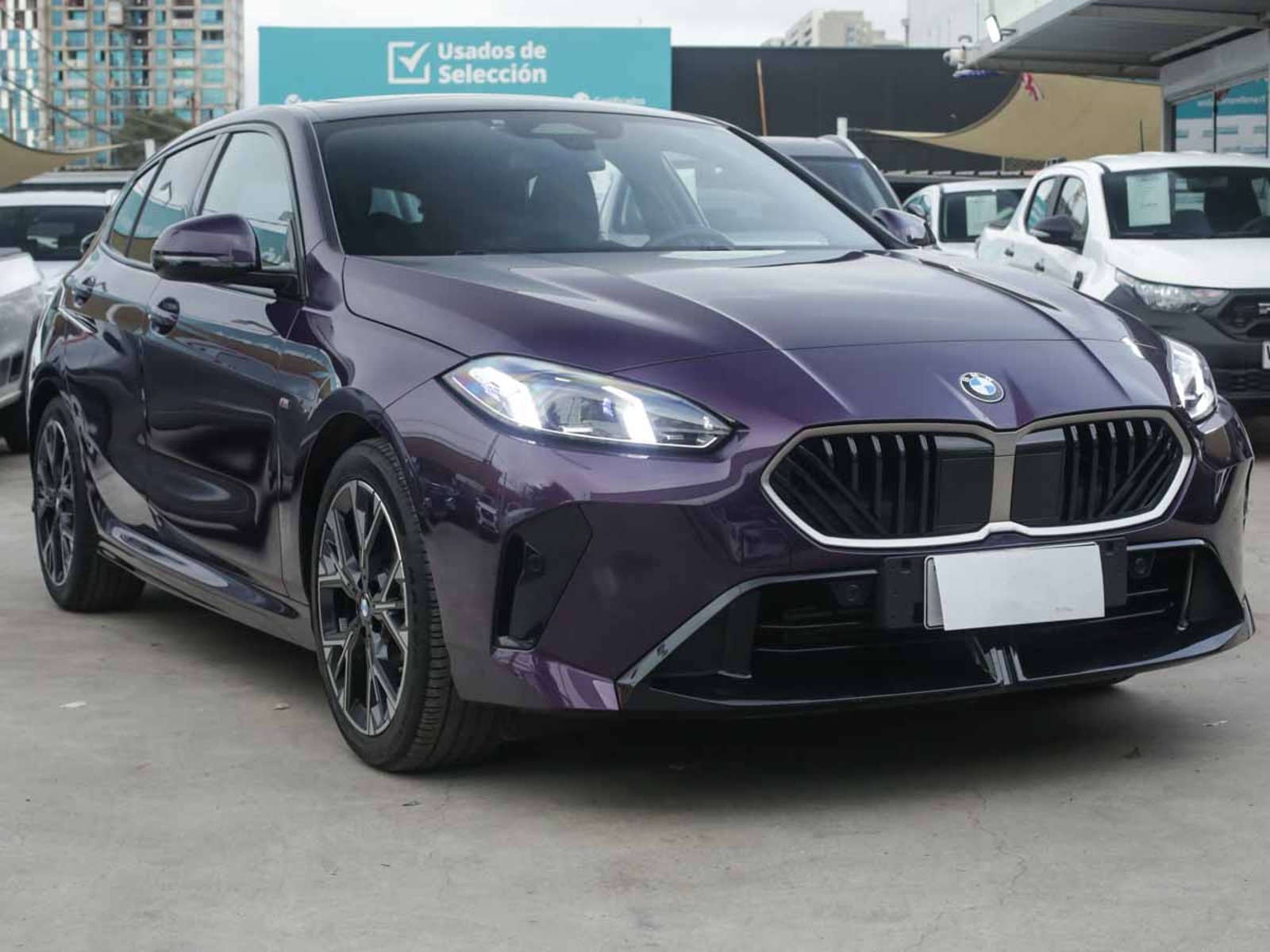 BMW 118I HATCHBACK 1.5 AUT 2025 - Foto 2 de 8