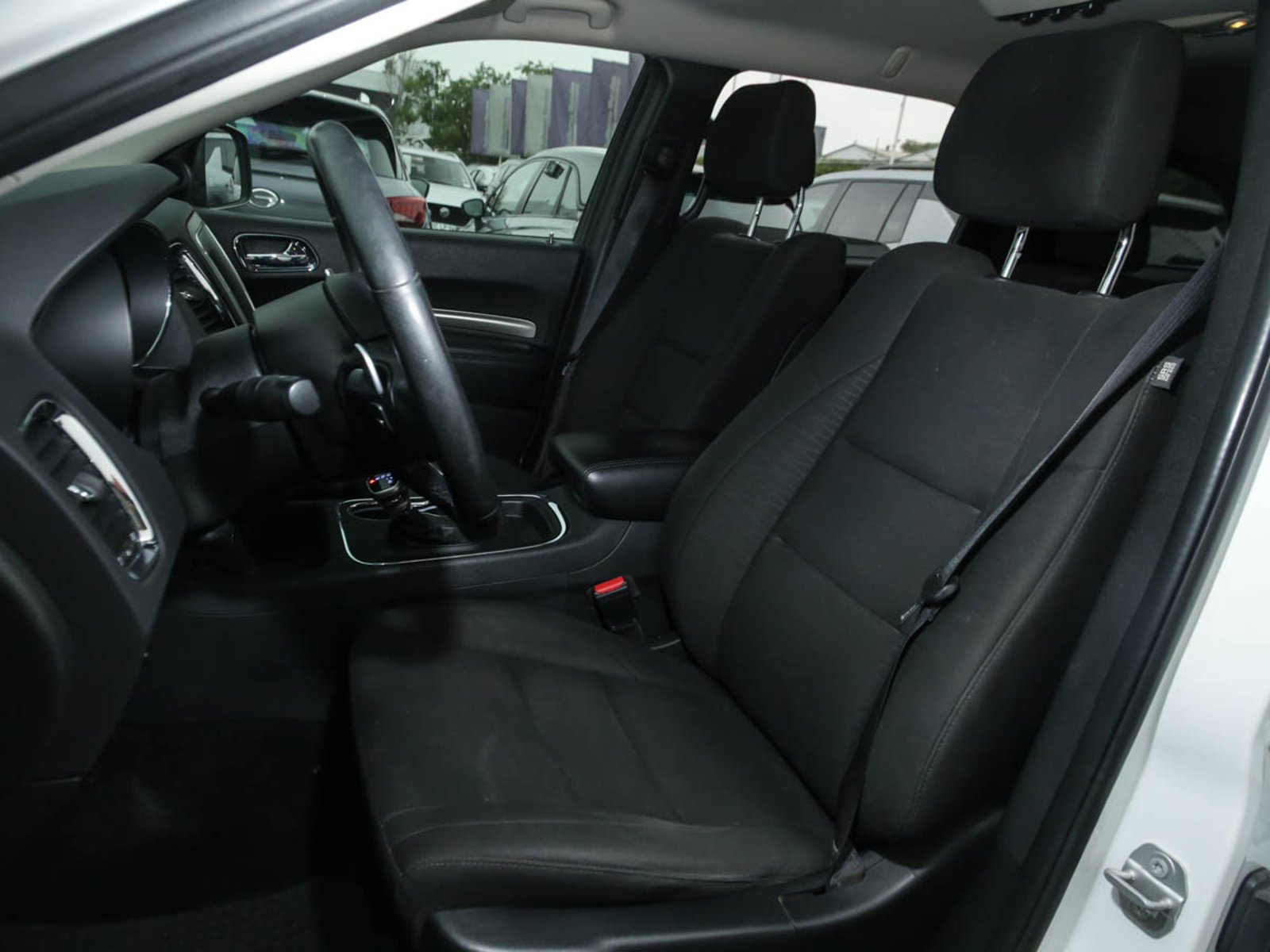 Dodge DURANGO SXT 4X4 3.6 2018 - Imagen 6 de 8
