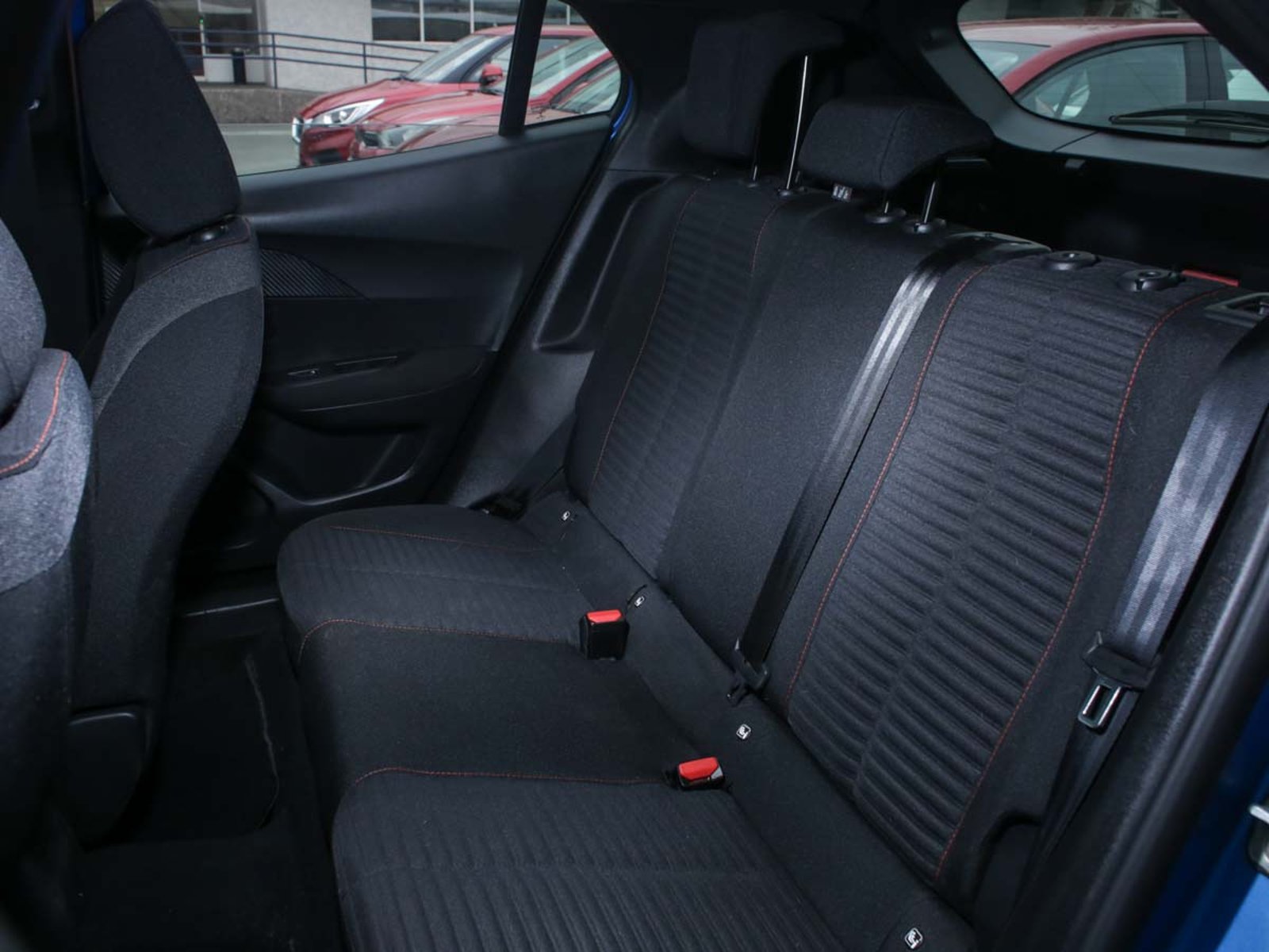 Peugeot 2008 PURETECH 130 4X2 1.2 2022 - Imagen 8 de 8