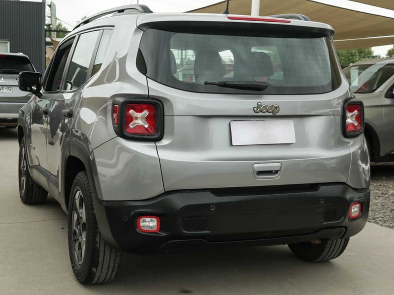 Jeep RENEGADE SPORT 1.8 2021 - Imagen 3 de 8