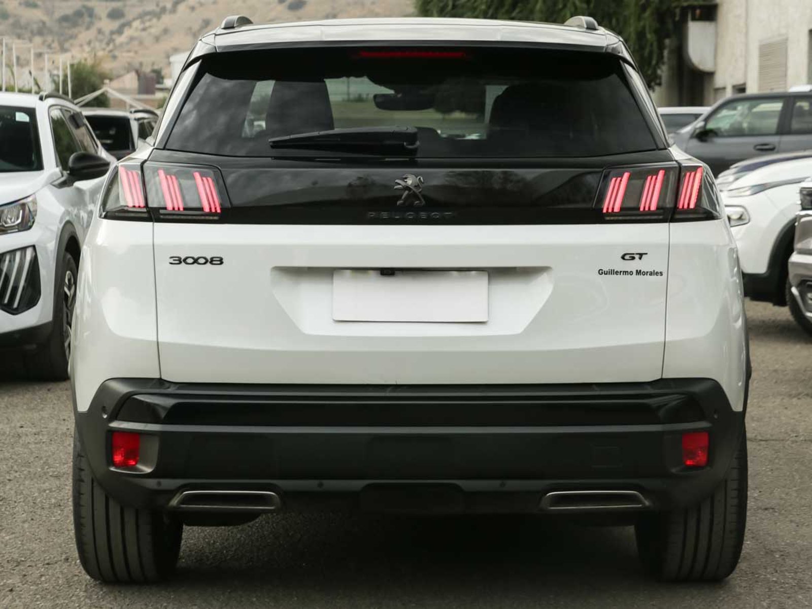 PEUGEOT 3008 GT Black Pack BlueHDi 130 EAT8 2024 - Foto 5 de 14