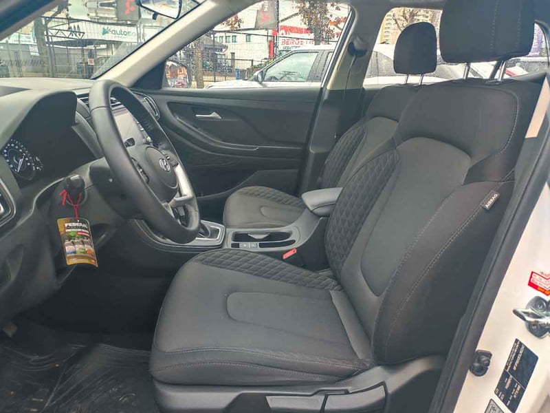 Hyundai Creta SU2i 1.5 CVT PLUS 2025 - Imagen 6 de 8